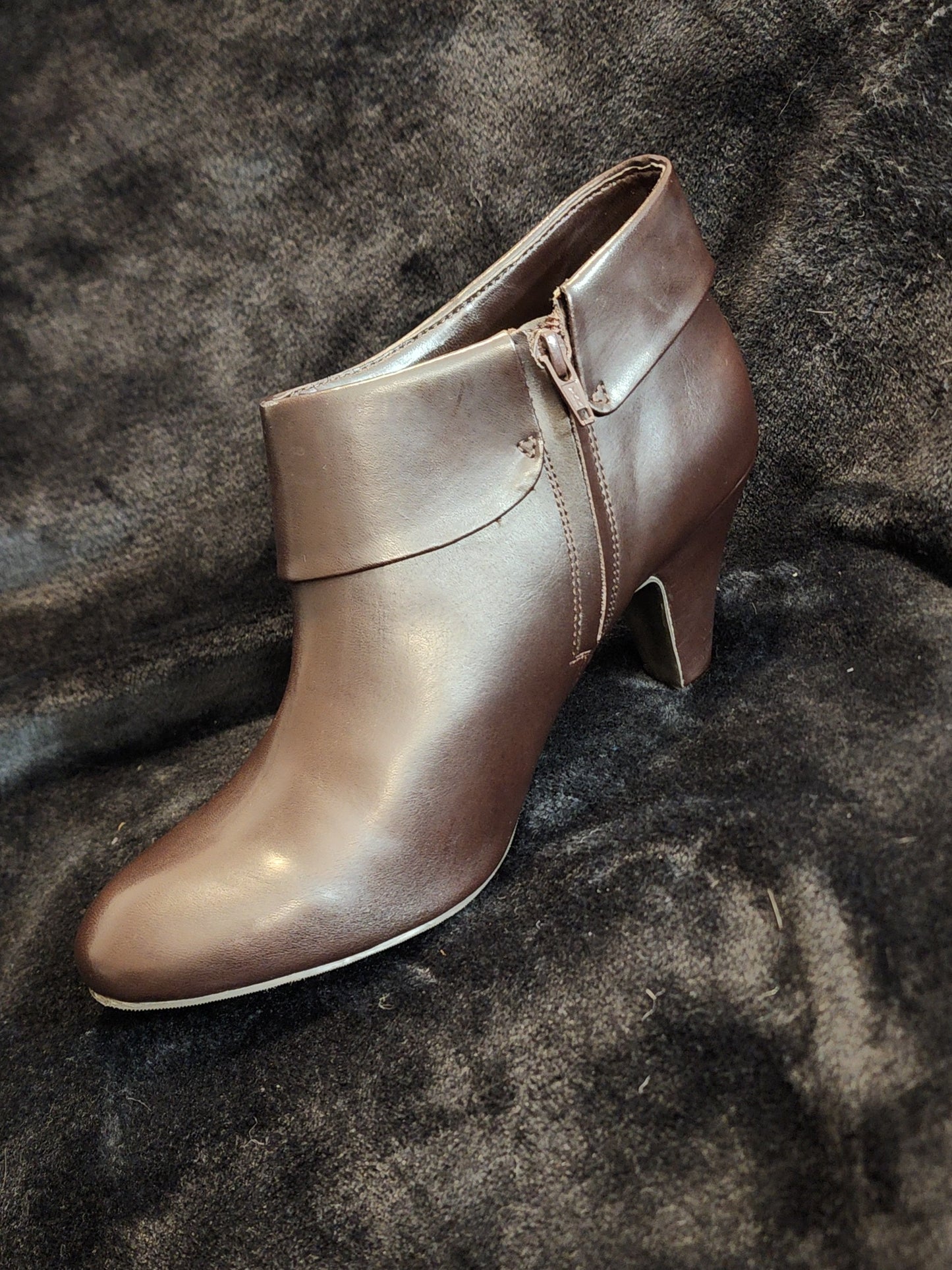 East 5th Dark Brown Ankle Boots - Size 10w