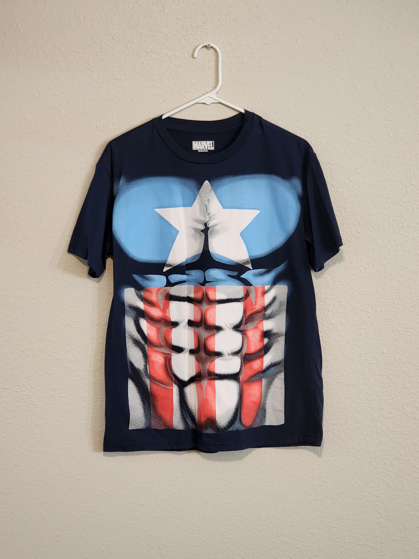 Captain America T-shirt, Size - Medium